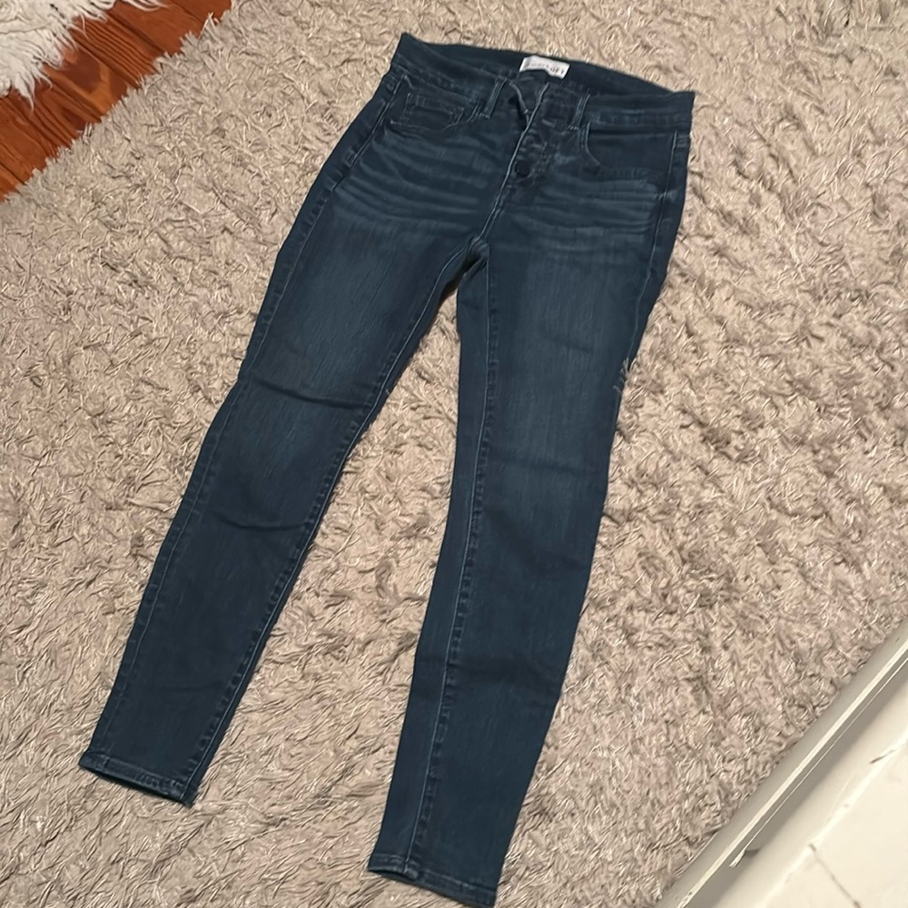 Skinny jeans